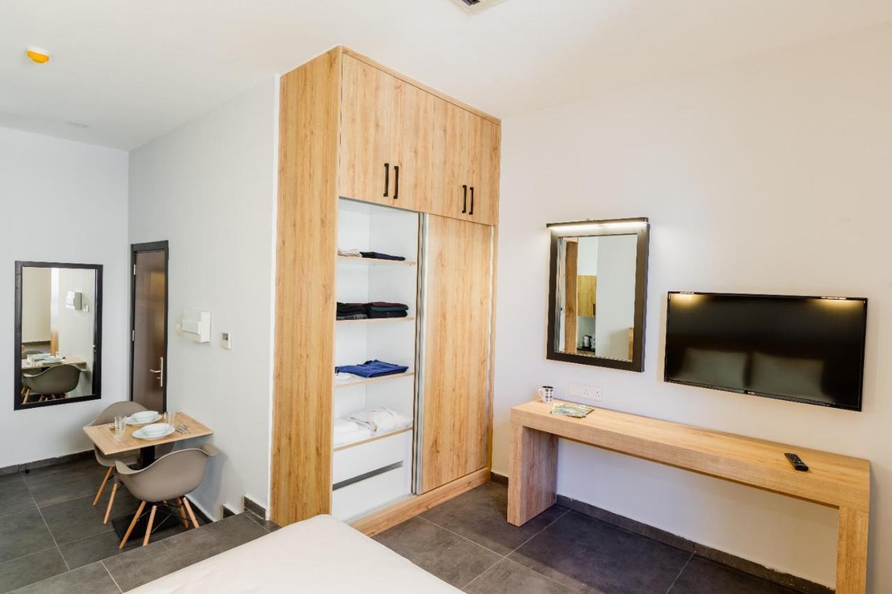 G Suites Luxury Rentals Никосия Экстерьер фото