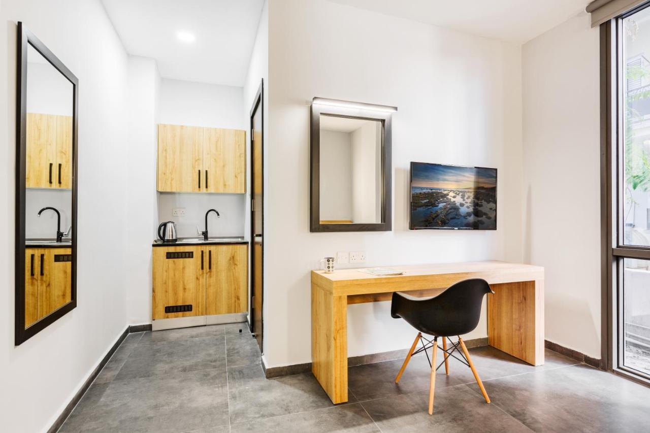 G Suites Luxury Rentals Никосия Экстерьер фото